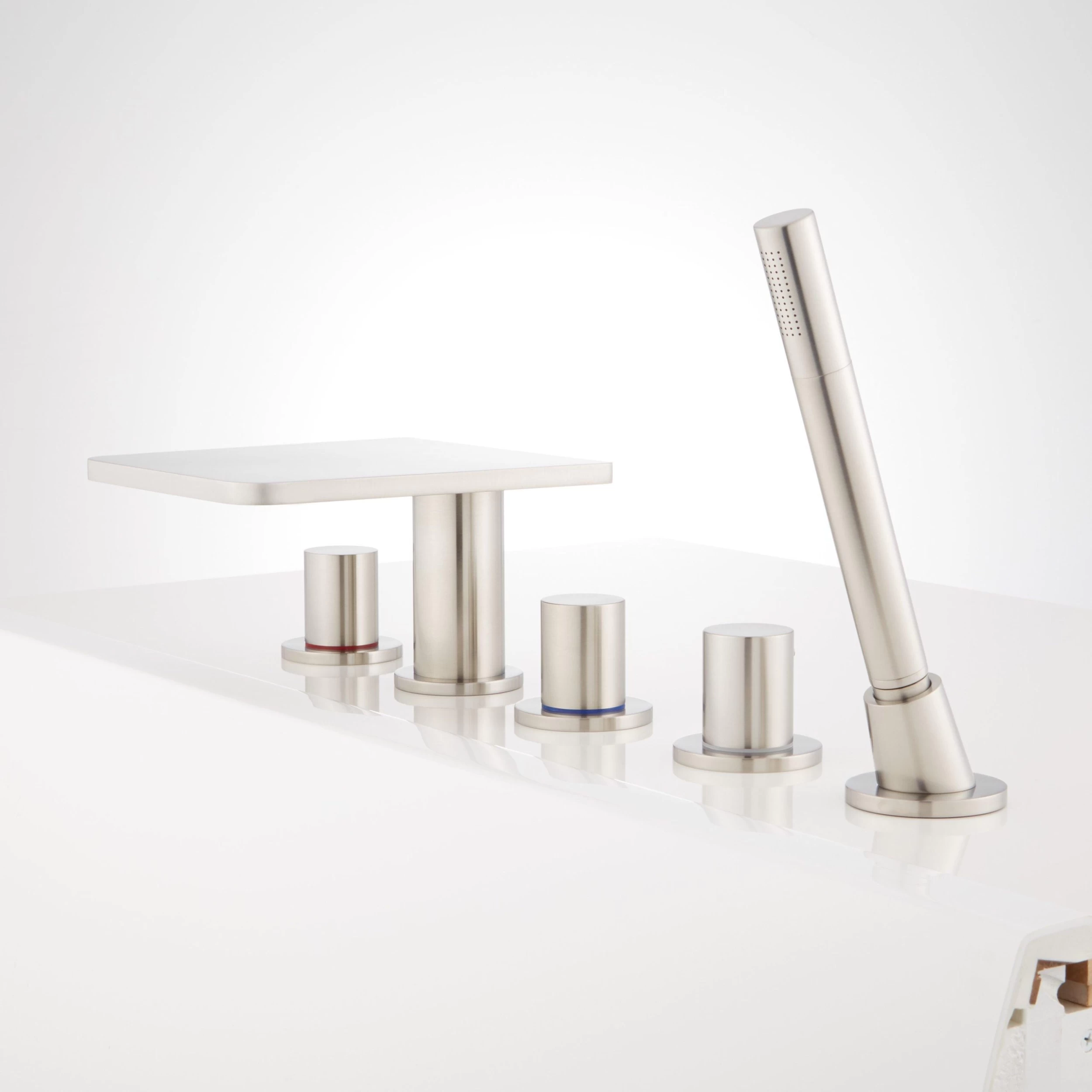 Knox Roman Waterfall Tub Faucet And Hand Shower 5 Knox Roman Waterfall Tub Faucet And Hand Shower - Image 5