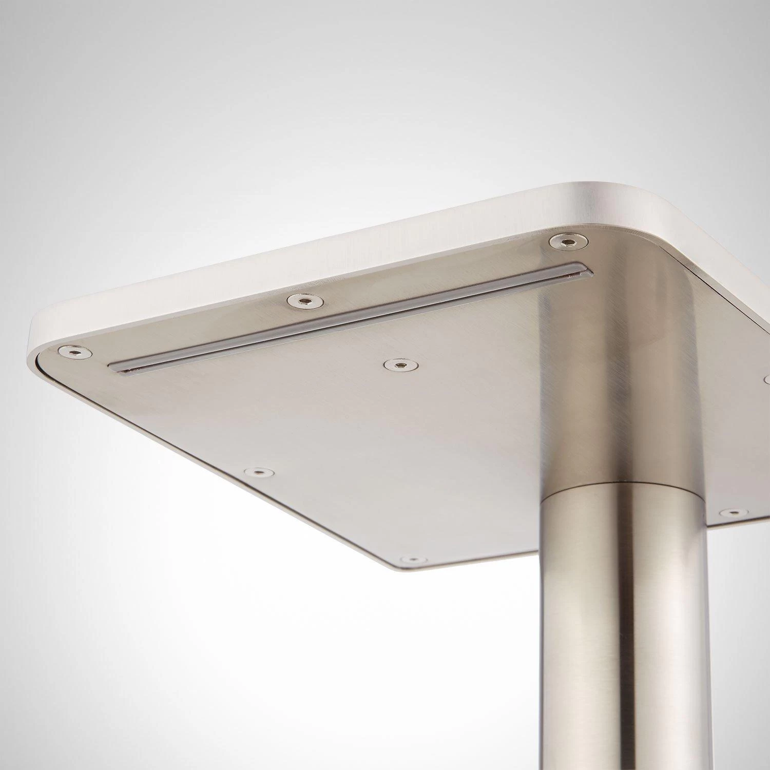 Knox Roman Waterfall Tub Faucet And Hand Shower 7 Knox Roman Waterfall Tub Faucet And Hand Shower - Image 7