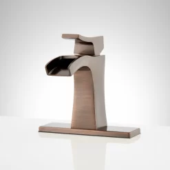 Vilamonte Single-Hole Waterfall Bathroom Faucet -Home-Bathroom 447868 vilamonte single hole faucet ORB deck plate Beauty20 scaled