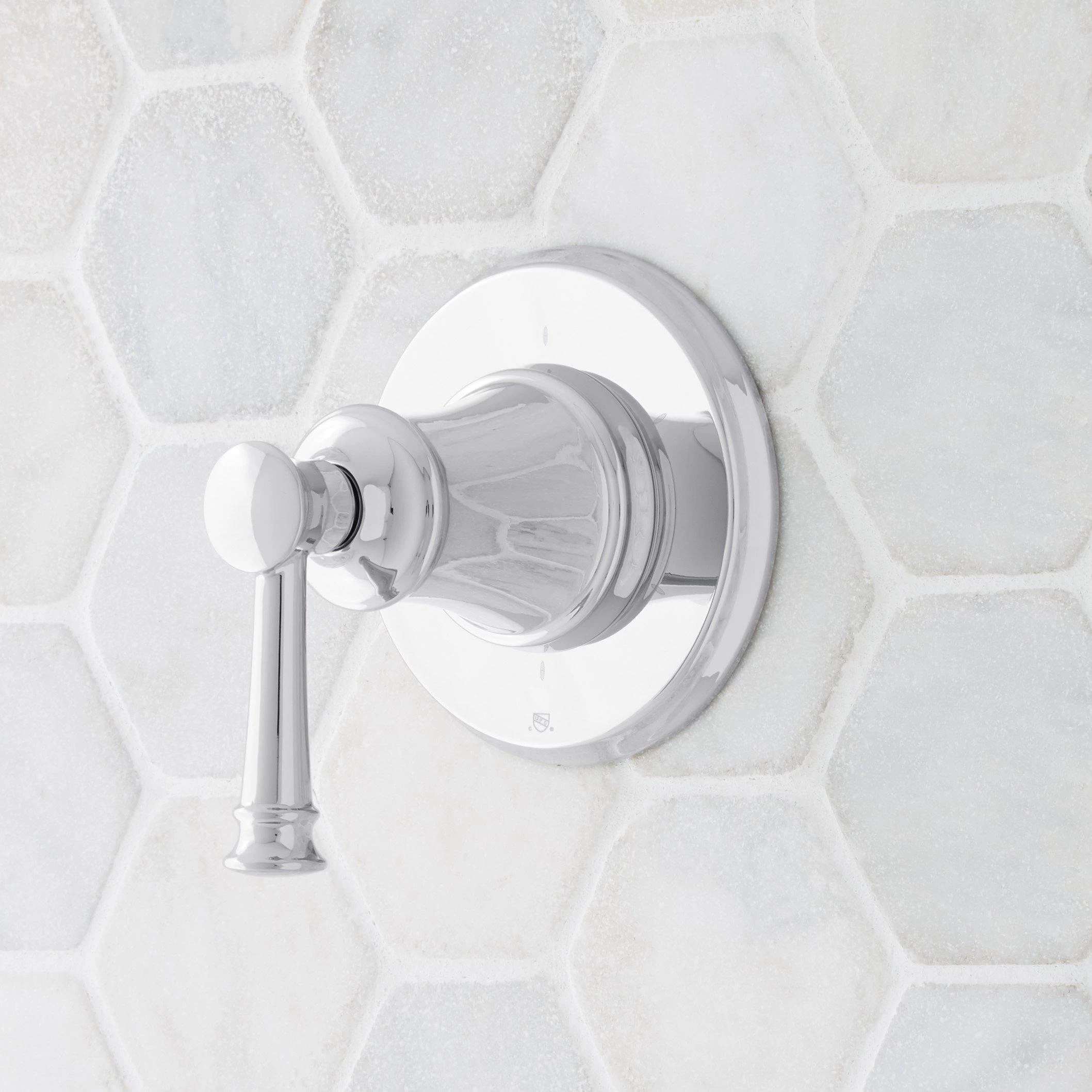 Beasley In-Wall Shower Diverter 1 Beasley In-Wall Shower Diverter