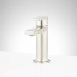 Berwyn Single-Hole Bathroom Faucet