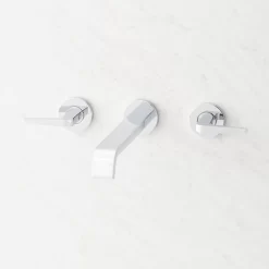 Drea Wall-Mount Tub Faucet 14 Drea Wall-Mount Tub Faucet -Home-Bathroom 485015 drea WM tub faucet CP front Beauty10 scaled