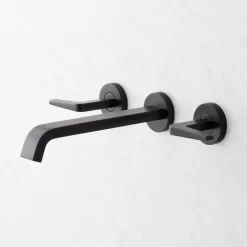 Drea Wall-Mount Tub Faucet 17 Drea Wall-Mount Tub Faucet -Home-Bathroom 485017 drea WM tub faucet MB side Beauty20 scaled
